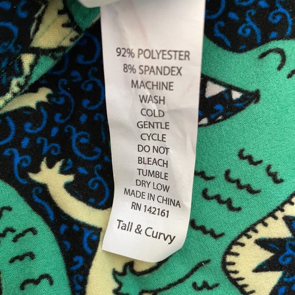 Tall and Curvy Dragon LuLaRoe Leggings - Picture 4 of 4